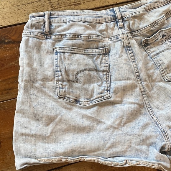 Time And Tru High Rise Jean Shorts Super Distressed 20 - Picture 6 of 13